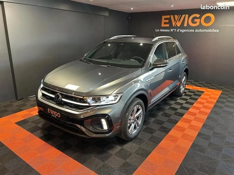 Gris Nouvelle 2025 VW T-Roc R-line Edition SUV | 33 490 € (Prix juste) - Image 1/4