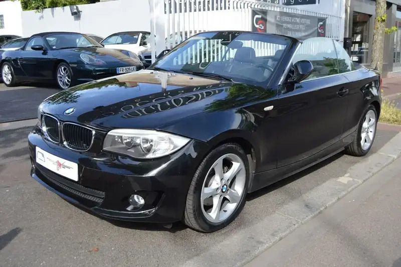 Noir Utilisé 2012 BMW 120 Cabriolet Cabriolet | 17 500 € - Image 1/4