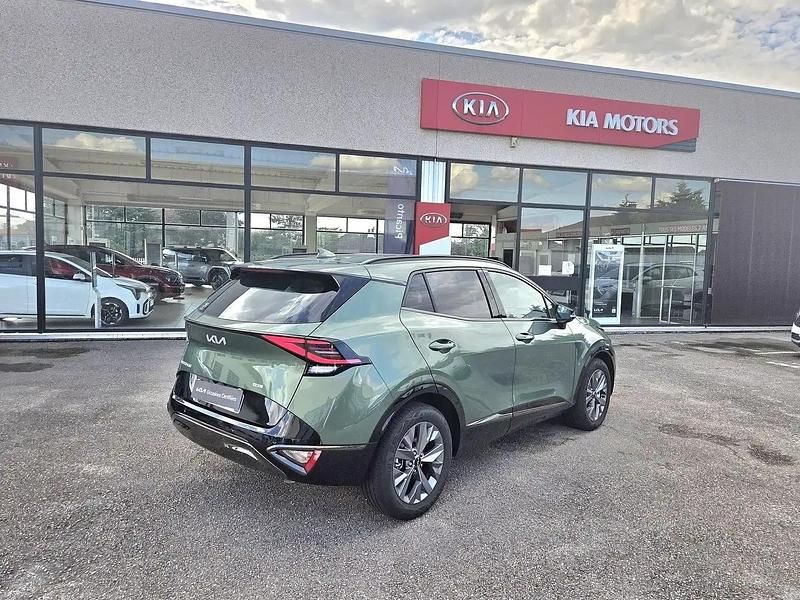 Vert Utilisé 2024 Kia Sportage SUV | 35 590 € (Prix juste) - Image 1/4