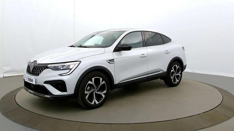Blanc Utilisé 2024 Renault Arkana Techno SUV | 24 690 € (Prix juste) - Image 1/4