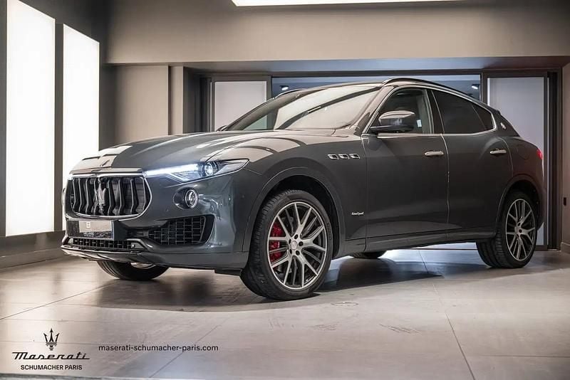 Vert Occasion 2018 Maserati Levante SUV | 51 900 € (Prix cher) - Image 1/4