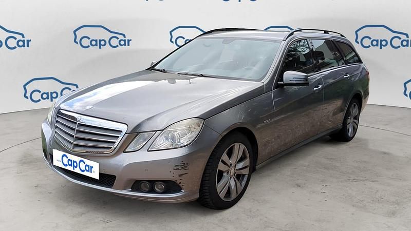 Utilisé 2010 Mercedes 250 Classic Break | 8 990 € - Image 1/3