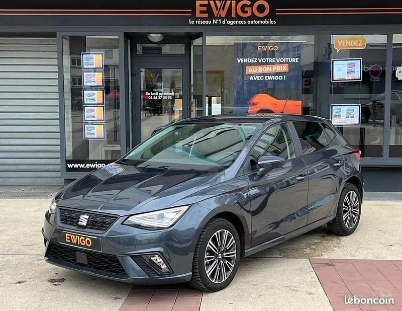 Gris Occasion 2021 Seat Ibiza Citadine | 13 990 € (Super prix) - Image 1/4