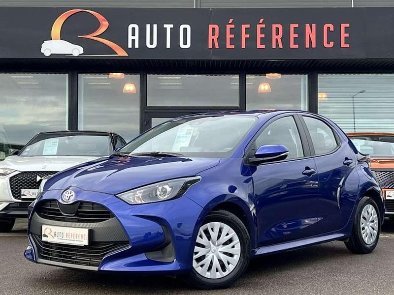 Occasion Toyota Yaris 69 ch (50 kW) 2023 Bleu Berline