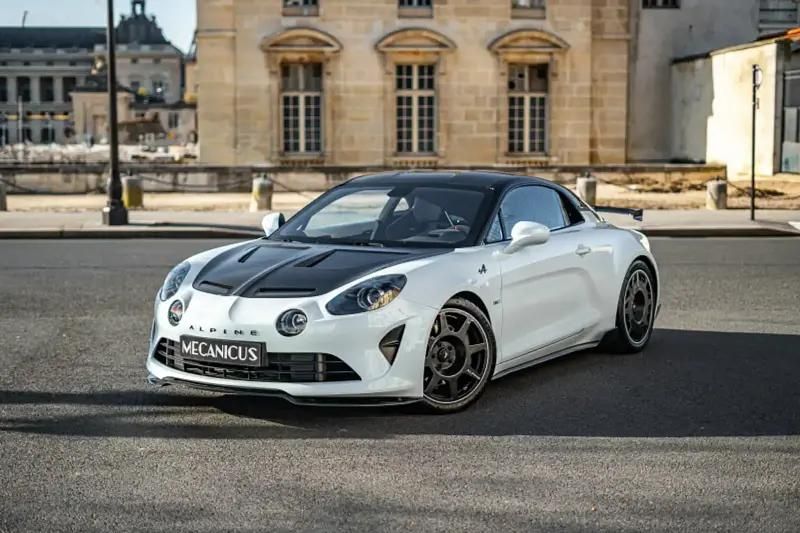 Blanc Nouvelle 2024 Alpine A110 Coupé | 114 900 € (Prix juste) - Image 1/2