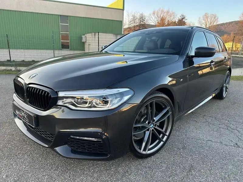 Noir Utilisé 2017 BMW 520 M Sport Break | 29 990 € (Prix juste) - Image 1/4
