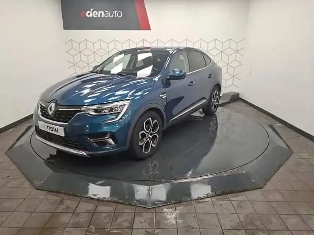 Bleu Utilisé 2021 Renault Arkana Intens SUV | 18 990 € (Bon prix) - Image 1/4