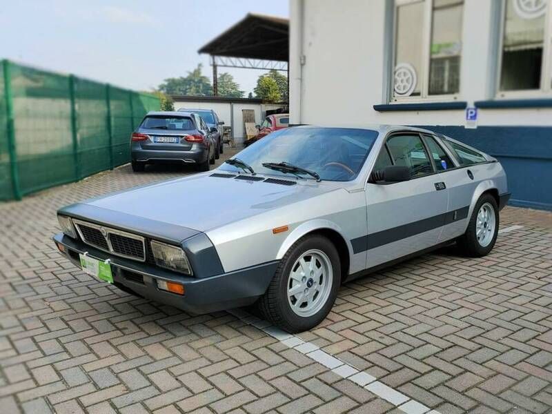Occasion Lancia Beta 120 ch (88 kW) 1980 Argent Coupé