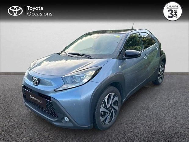 Noir Utilisé 2024 Toyota Aygo Design Citadine | 16 990 € (Prix juste) - Image 1/4