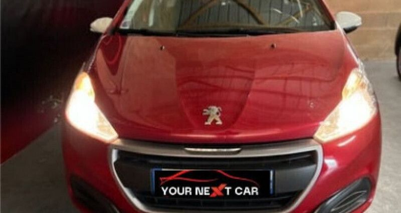 Rouge Utilisé 2018 Peugeot 208 Citadine | 5 990 € (Bon prix) - Image 1/4