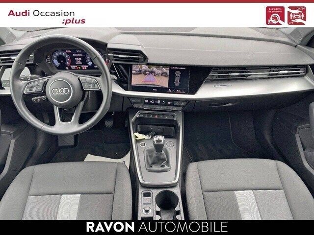Gris manhattan métallisé Utilisé 2022 Audi A3 Design | 23 790 € (Prix juste) - Image 1/2