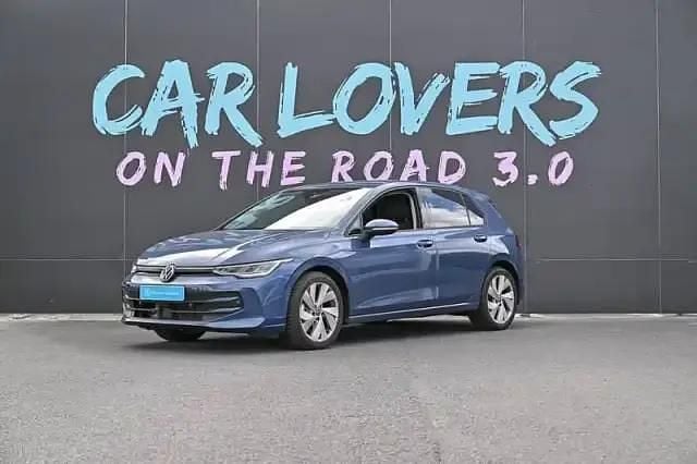 Occasion VW Golf VIII 2024 Bleu Berline