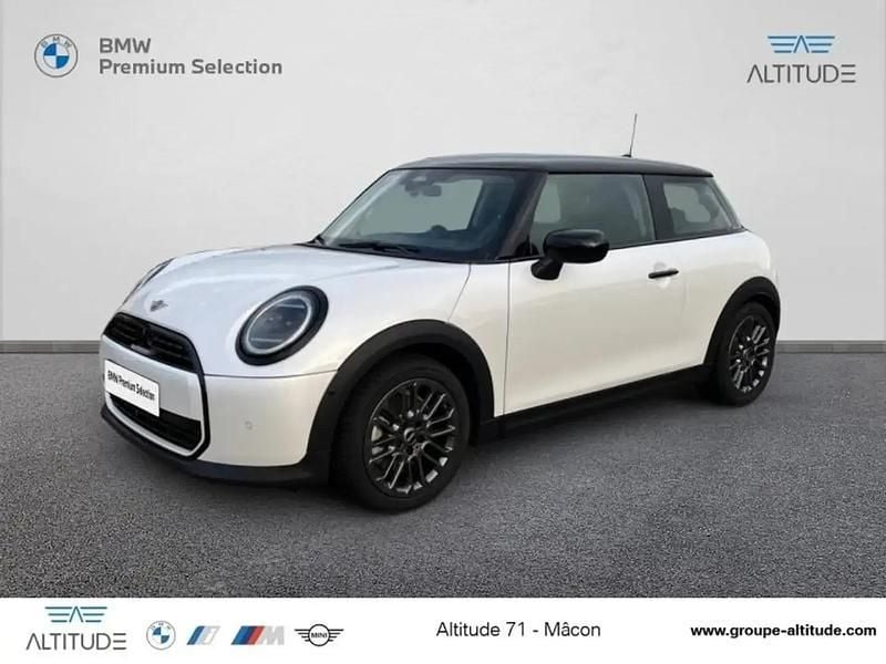 Blanc Occasion 2024 Mini Cooper Classic Citadine | 28 990 € (Prix juste) - Image 1/4