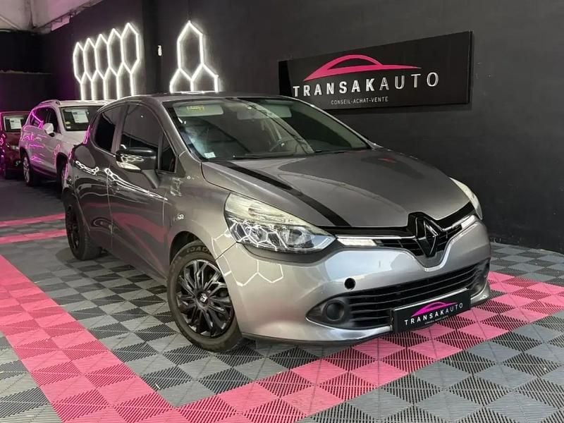 Gris Occasion 2017 Renault Clio IV Zen Berline | 6 990 € (Prix juste) - Image 1/4