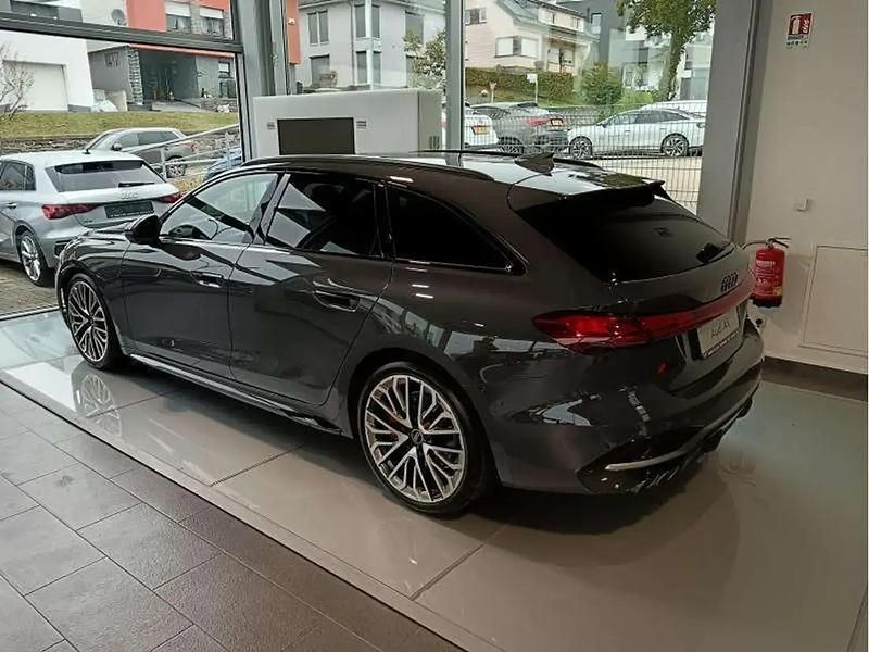 Occasion Audi A5 Sport 204 ch (150 kW) 2025 Gris Coupé