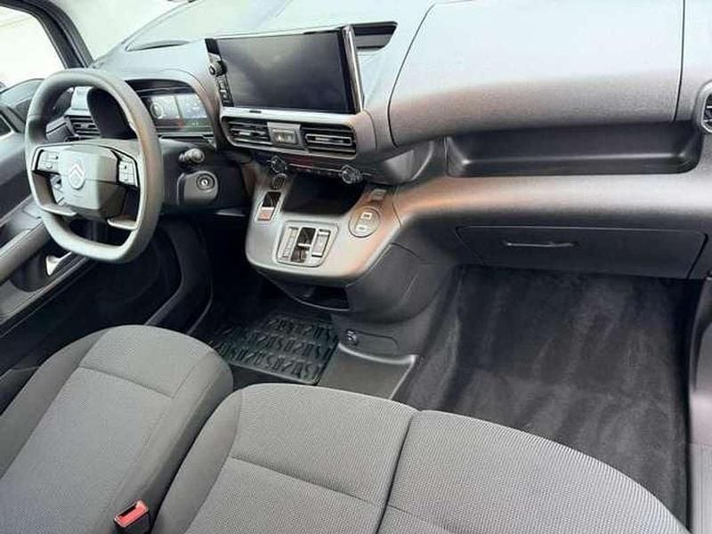 Nouvelle Citroën Berlingo 131 ch (96 kW) 2025 Noir Monospace