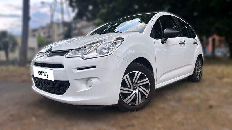 Blanc Utilisé 2014 Citroën C3 Attraction Citadine | 4 815 € (Prix juste) - Image 1/4
