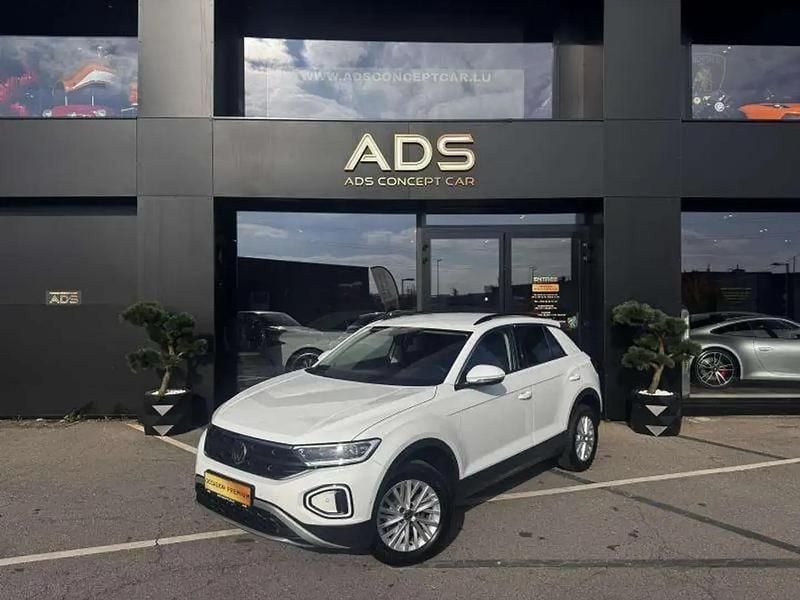 Blanc Occasion 2024 VW T-Roc Life SUV | 21 990 € (Bon prix) - Image 1/4