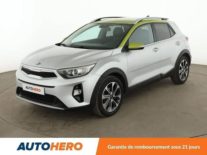 Gris Occasion 2019 Kia Stonic SUV | 14 490 € (Bon prix) - Image 1/2