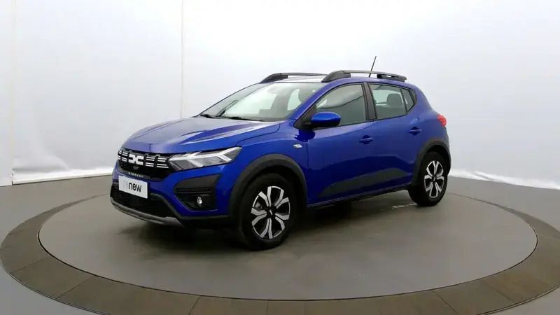 Bleu Utilisé 2024 Dacia Sandero Expression Citadine | 15 790 € (Prix juste) - Image 1/4