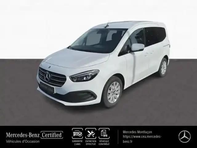 Blanc Occasion 2023 Mercedes 180 Style Berline | 25 990 € - Image 1/4