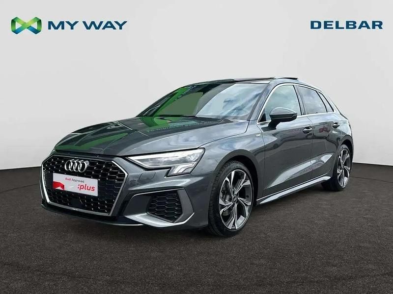 Gris Utilisé 2023 Audi A3 Sportback Business Berline | 34 990 € (Prix cher) - Image 1/4