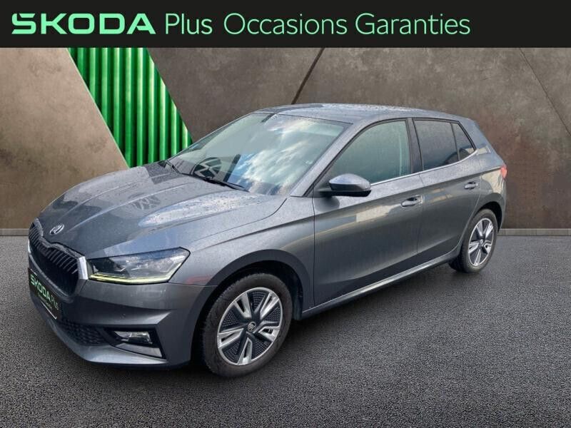 Gris Utilisé 2022 Skoda Fabia Style Berline | 17 795 € (Prix juste) - Image 1/4