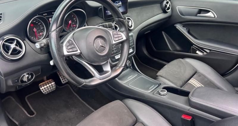 Occasion Mercedes A180 AMG 110 ch (80 kW) 2018 Gris Berline