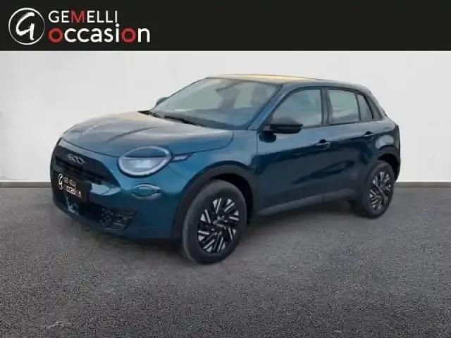 Bleu sea métallisé Occasion 2025 Fiat 600 SUV | 23 490 € (Bon prix) - Image 1/4