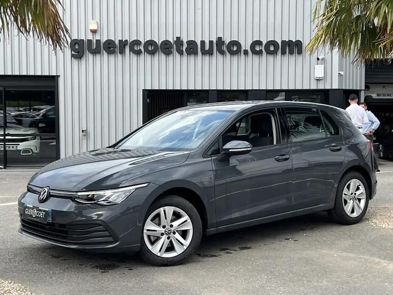 Gris Utilisé 2022 VW Golf VIII Business Berline | 18 990 € (Prix juste) - Image 1/4