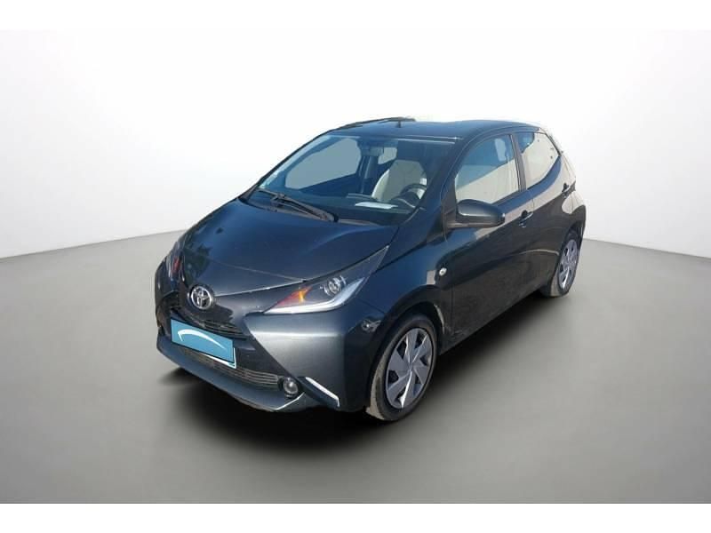 Gris Utilisé 2018 Toyota Aygo X-play Citadine | 8 770 € (Prix juste) - Image 1/4