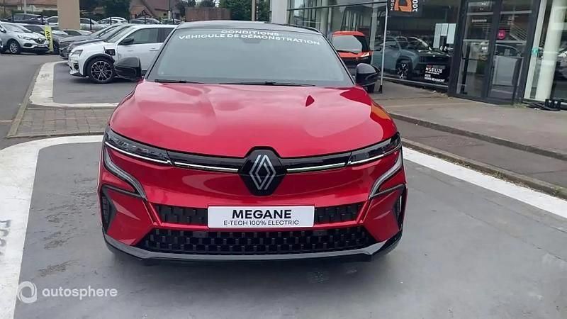 Biton Utilisé 2024 Renault Mégane Iconic SUV | 35 499 € (Prix cher) - Image 1/4
