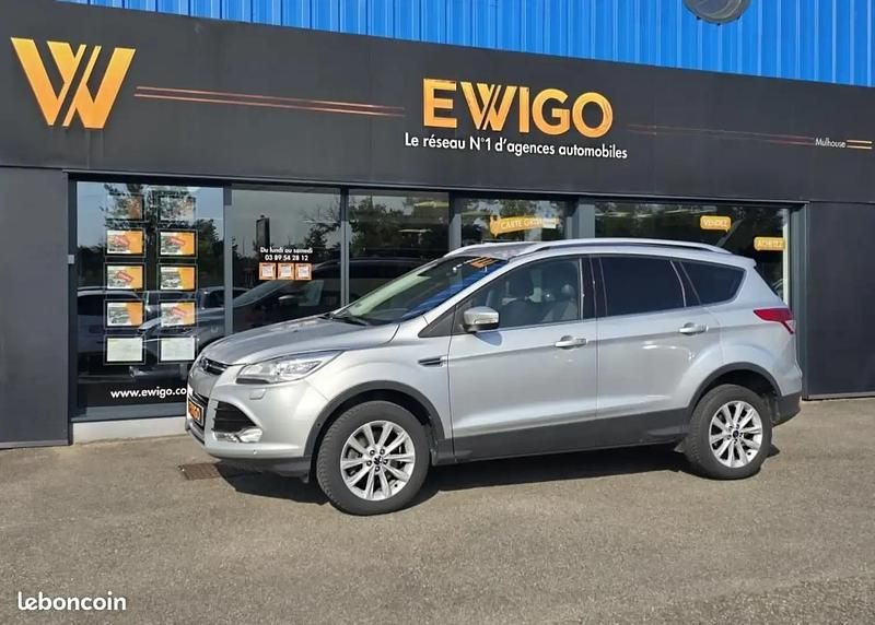 Gris Utilisé 2015 Ford Kuga Titanium SUV | 12 490 € (Bon prix) - Image 1/4