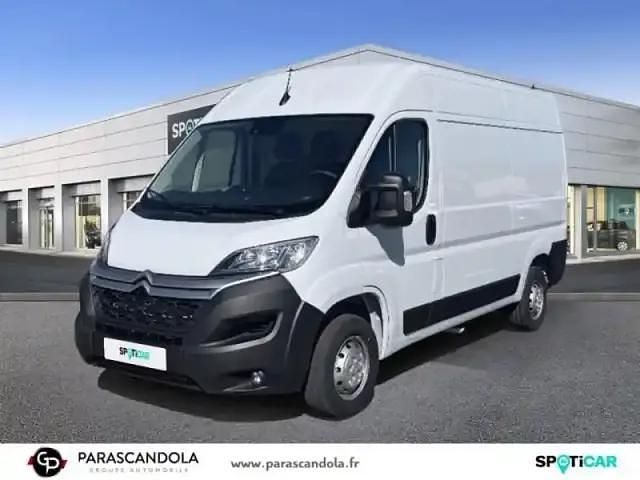 Blanc Utilisé 2024 Citroën Jumper Monospace | 32 990 € - Image 1/4