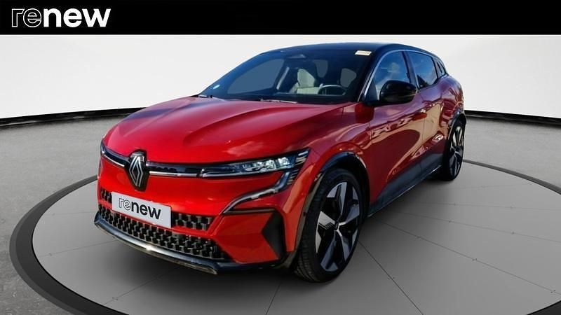 Rouge Occasion 2022 Renault Megane E-Tech Techno Berline | 21 990 € (Bon prix) - Image 1/4