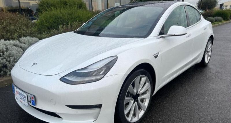 Blanc Utilisé 2019 Tesla Model 3 Long Range AWD Berline | 28 990 € (Prix assez cher) - Image 1/4