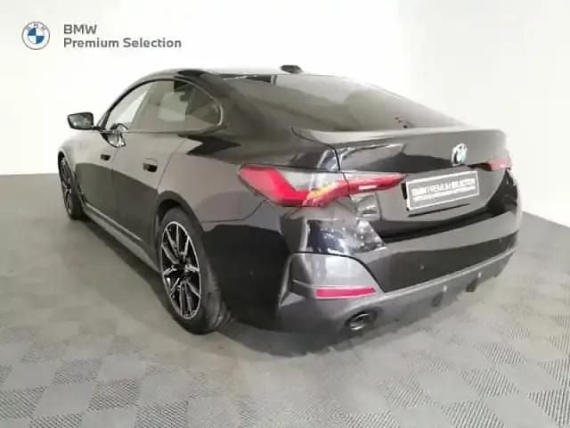 Occasion BMW 420 M Sport 190 ch (139 kW) 2024 Saphirschwarz métallisé Coupé