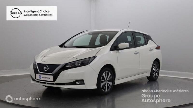 Blanc Utilisé 2022 Nissan Leaf Acenta Citadine | 13 999 € (Prix juste) - Image 1/4