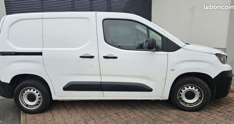 Blanc Utilisé 2020 Peugeot Partner Monospace | 9 990 € (Super prix) - Image 1/4