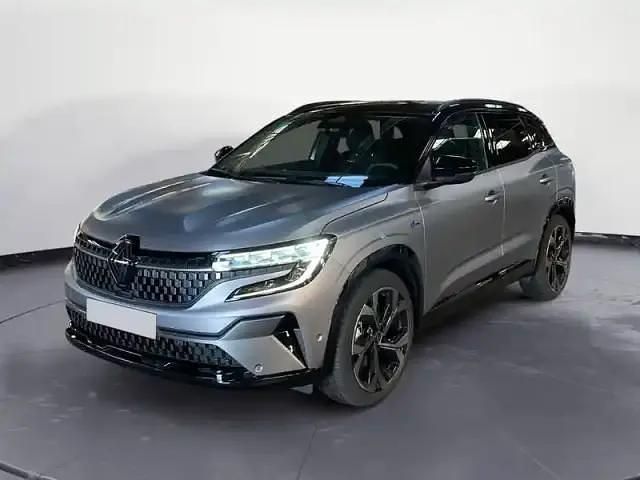 Noir Utilisé 2025 Renault Austral Techno Esprit Alpine SUV | 39 999 € (Prix cher) - Image 1/4