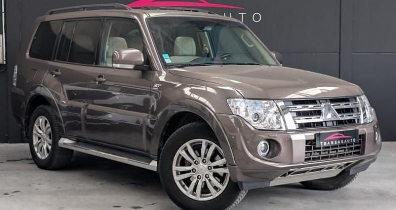 Blanc Utilisé 2013 Mitsubishi Pajero Instyle SUV | 29 990 € - Image 1/4