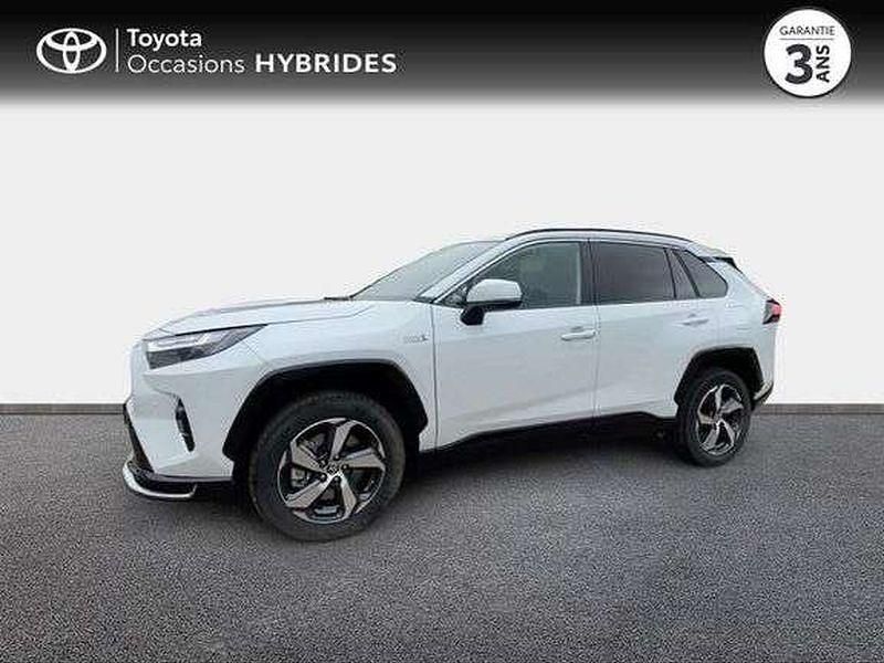 Utilisé 2024 Toyota RAV4 Hybrid Design SUV | 41 490 € (Super prix) - Image 1/1