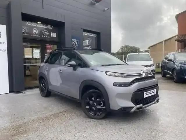 Gris clair Utilisé 2024 Citroën C3 Aircross PureTech SUV | 14 970 € (Bon prix) - Image 1/4