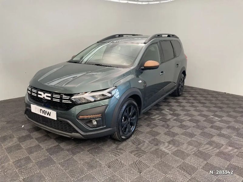 Vert Utilisé 2024 Dacia Jogger Extreme Break | 23 990 € (Prix juste) - Image 1/4