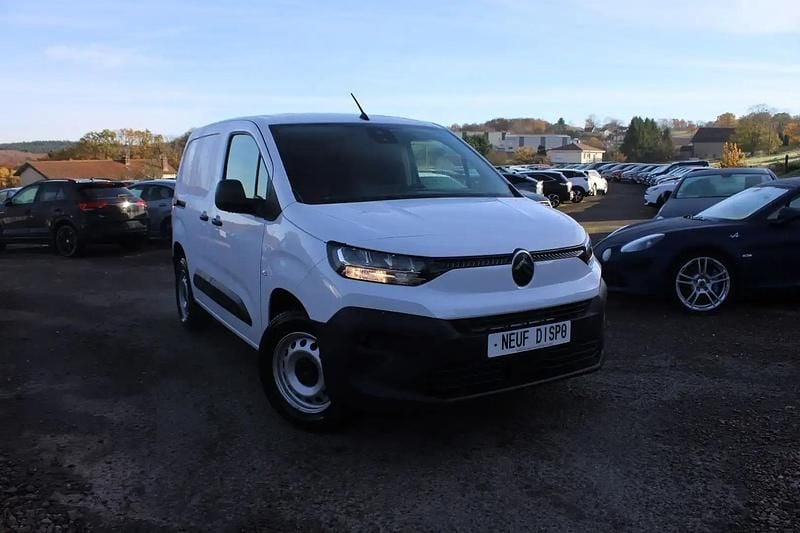 Nouvelle Citroën Berlingo 102 ch (75 kW) 2025 Blanc Monospace