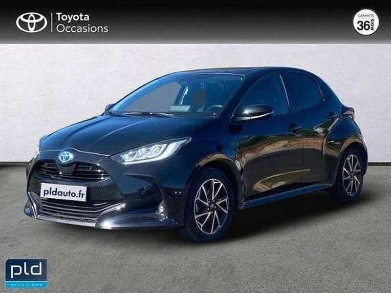 Utilisé 2023 Toyota Yaris Hybrid Design Berline | 17 990 € (Prix juste) - Image 1/1