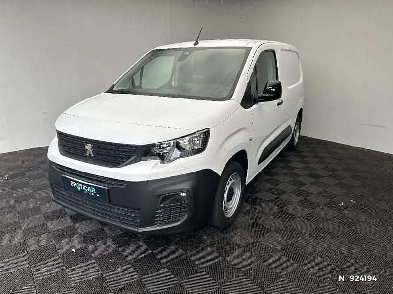 Blanc Utilisé 2022 Peugeot Partner S Van | 14 480 € (Bon prix) - Image 1/4