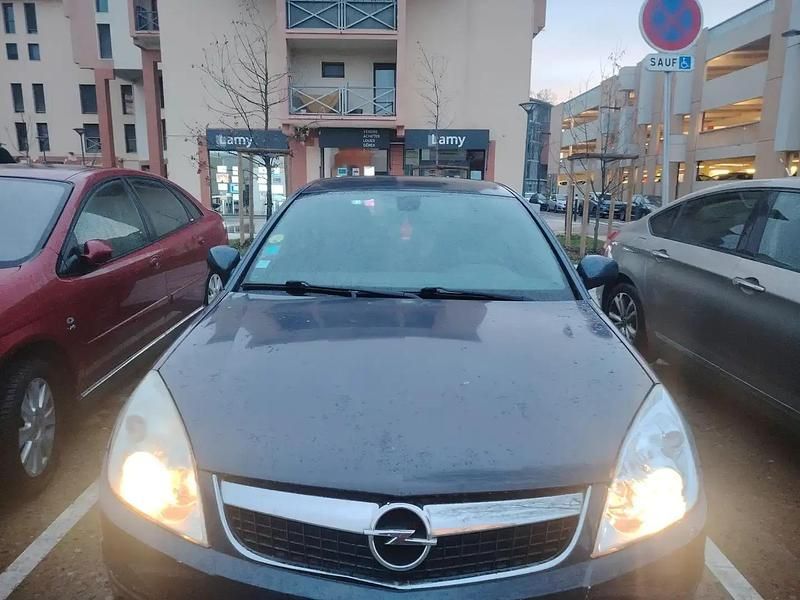 Occasion 2006 Opel Vectra Essentia Berline | 2 700 € - Image 1/4