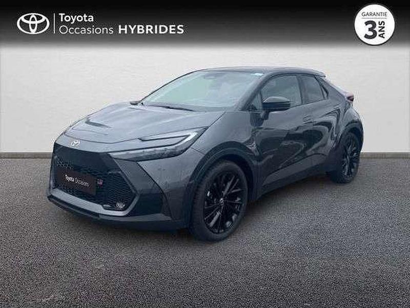 Utilisé 2024 Toyota C-HR Sport SUV | 36 990 € - Image 1/1