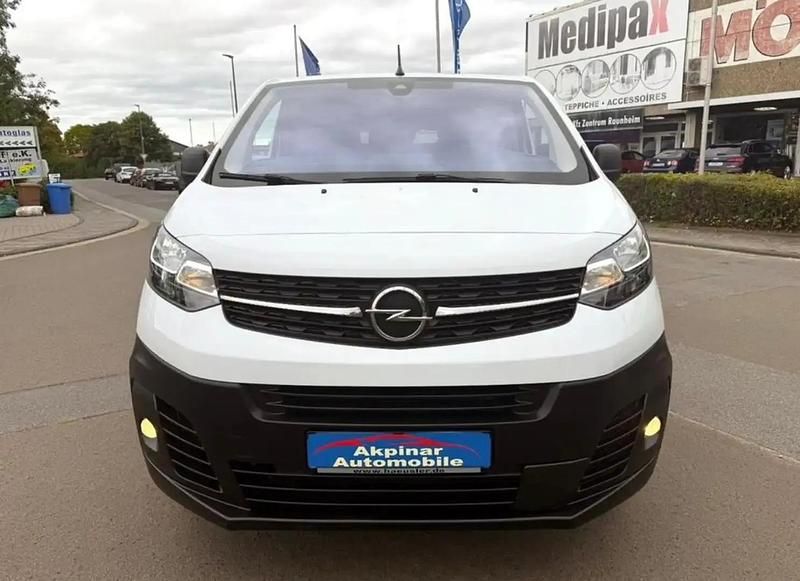 Utilisé 2023 Opel Vivaro Van | 22 950 € - Image 1/4